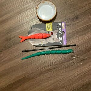 PLAYOLOGY  Chasing Snake/ Fish Teaser Cat Toys NWT
